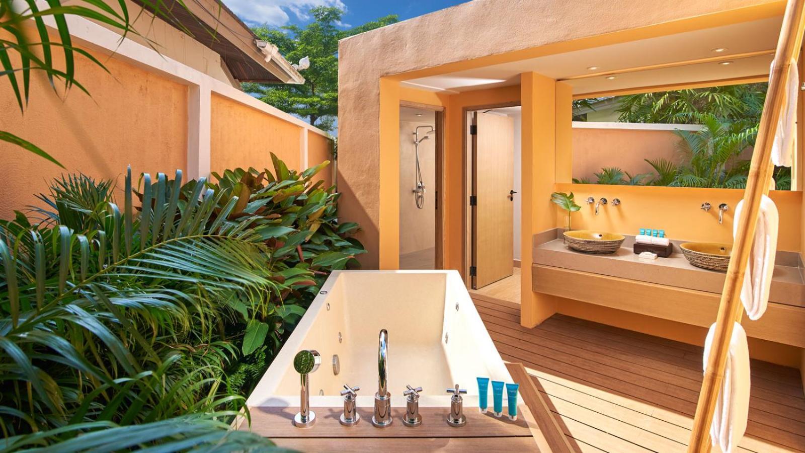 Villa con 2 dormitorios y piscina privada